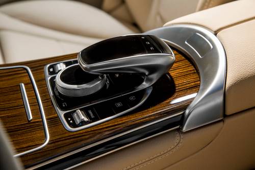 2019 Mercedes-Benz GLC-Class GLC 300 4MATIC 4dr SUV Aux Controls