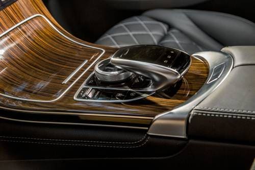 2019 Mercedes-Benz GLC-Class GLC 300 4MATIC 4dr SUV Aux Controls