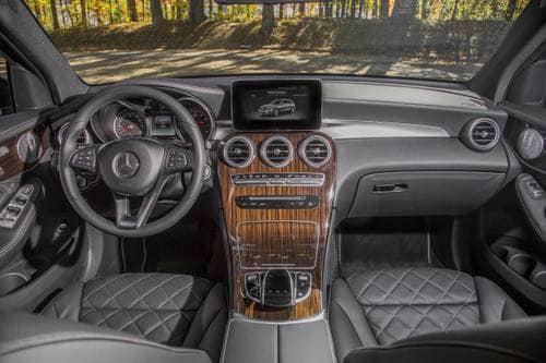 2019 Mercedes-Benz GLC-Class GLC 300 4MATIC 4dr SUV Dashboard