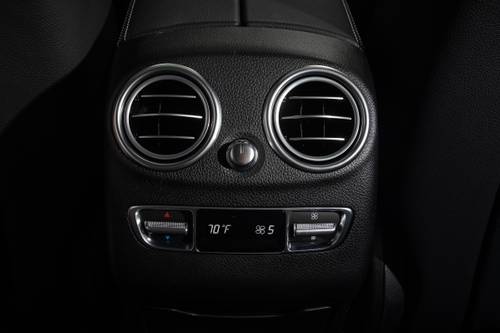 2022 Mercedes-Benz GLC-Class GLC 300 4MATIC 4dr SUV Interior Detail
