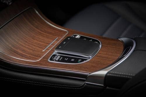 2022 Mercedes-Benz GLC-Class GLC 300 4MATIC 4dr SUV Shifter