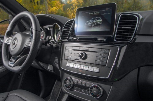 2017 Mercedes-Benz GLE-Class AMG GLE 43 4MATIC 4dr SUV Center Console