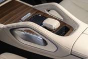 2025 Mercedes-Benz GLE-Class GLE 450e 4dr SUV Interior Detail