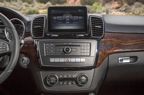 2017 Mercedes-Benz GLS-Class GLS450 4MATIC 4dr SUV Center Console