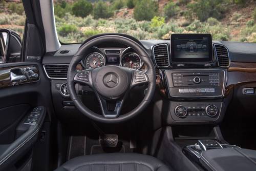 2019 Mercedes-Benz GLS-Class GLS 450 4MATIC 4dr SUV Steering Wheel Detail