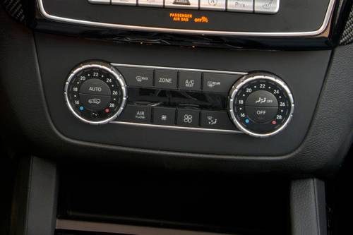 2019 Mercedes-Benz GLS-Class GLS 550 4MATIC 4dr SUV Center Console