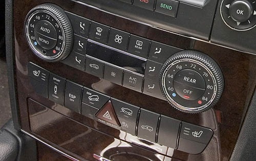 2008 Mercedes-Benz M-Class ML550 Center Console