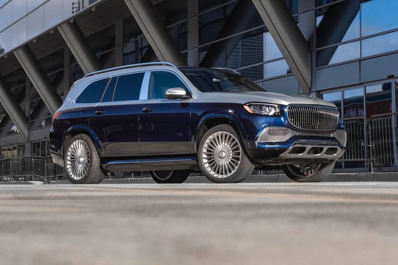 2022 Mercedes-Benz Maybach GLS Pictures - 90 Photos | Edmunds