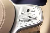 Mercedes-Benz Maybach S 650 Sedan Aux Controls