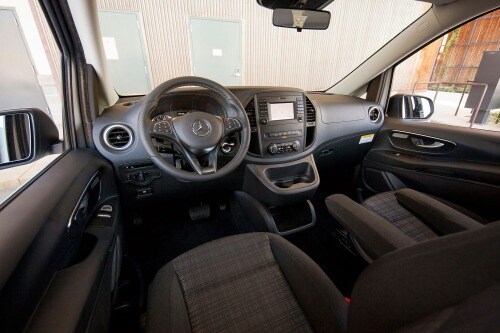 2017 Mercedes-Benz Metris Passenger Minivan Interior