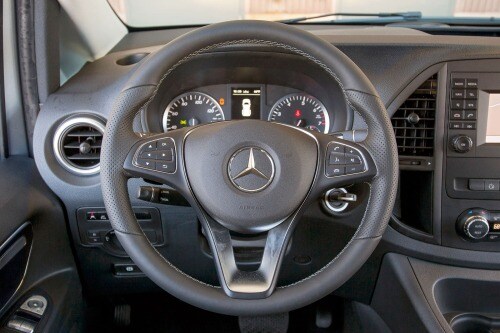 2017 Mercedes-Benz Metris Passenger Minivan Steering Wheel Detail