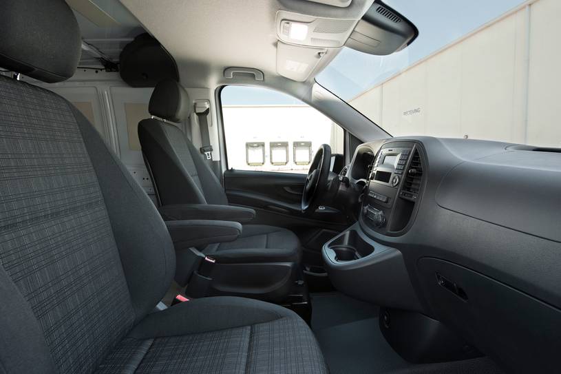 Mercedes-Benz Metris Worker Cargo Minivan Interior