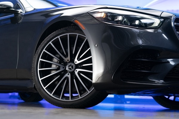 2022 Mercedes-Benz S-Class - Edmunds Top Rated Luxury Sedan
