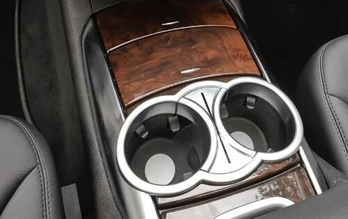 2011 Mercedes-Benz R-Class R350 4MATIC Center Console Shown