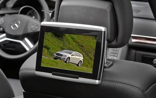 2011 Mercedes-Benz R-Class R350 4MATIC Rear Entertainment System Detail Shown