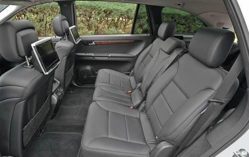 2011 Mercedes-Benz R-Class R350 4MATIC Rear Interior Shown