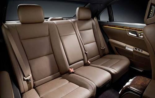 2010 Mercedes-Benz S-Class S550 4MATIC Rear Interior Shown