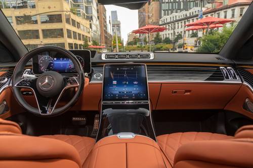 Mercedes-Benz S-Class S 500 4MATIC Sedan Dashboard