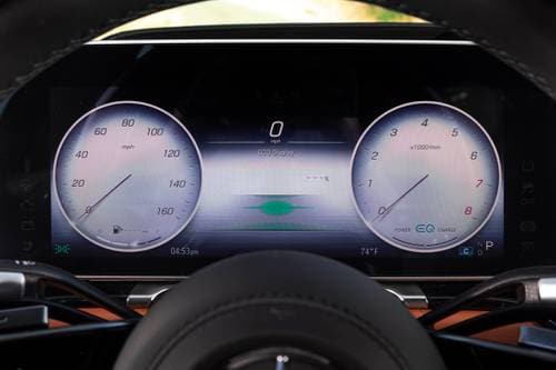 Mercedes-Benz S-Class S 580 4MATIC Sedan Gauge Cluster