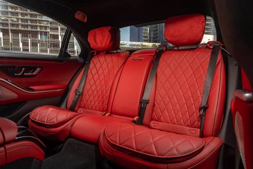 Mercedes-Benz S-Class S 580 4MATIC Sedan Rear Interior