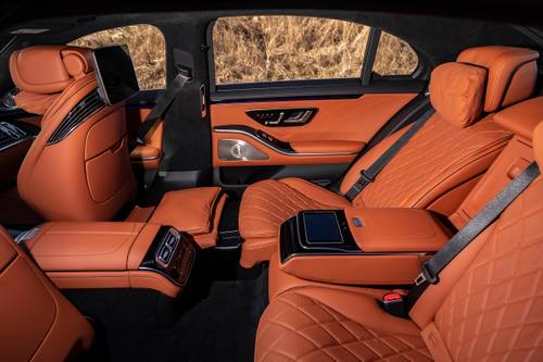 2024 Mercedes-Benz S-Class S 580 4MATIC Sedan Interior Detail