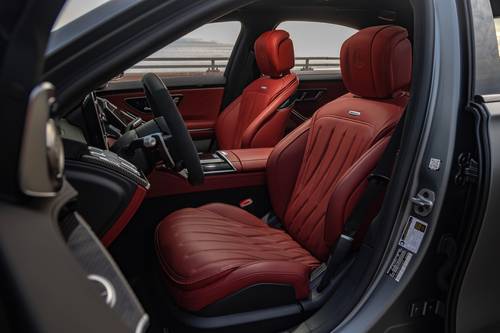 2025 Mercedes-Benz S-Class AMG S 63 E PERFORMANCE Sedan Interior