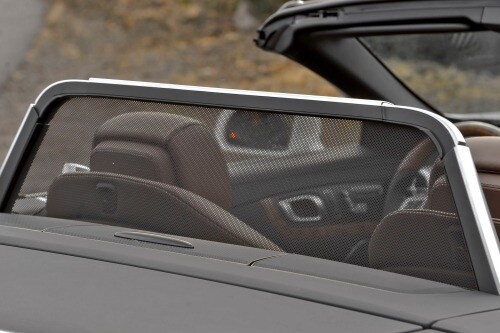 2014 Mercedes-Benz SL-Class SL550 Convertible Wind Deflector Detail
