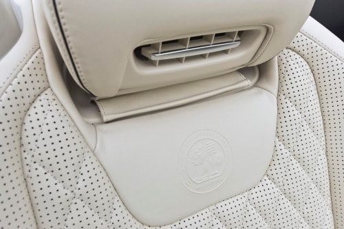 2014 Mercedes-Benz SL-Class SL65 AMG Convertible Neck Warmer Vent Detail