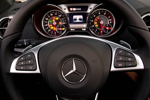Mercedes-Benz SL-Class SL 450 Convertible Aux Controls