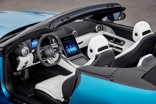 2025 Mercedes-Benz SL-Class AMG SL 43 Convertible Interior Detail