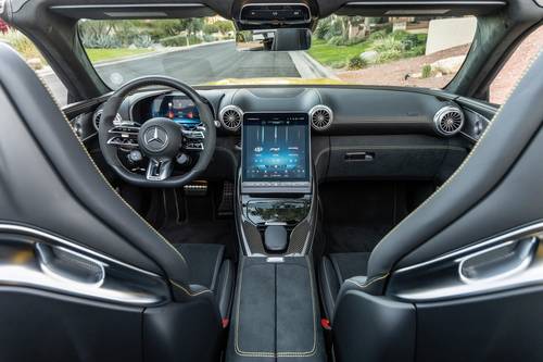2025 Mercedes-Benz SL-Class AMG SL 55 Convertible Dashboard