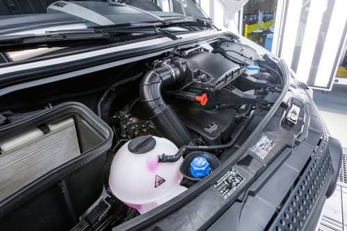 Mercedes-Benz Sprinter Worker 144 WB Cargo Van2.1L Turbodiesel Engine