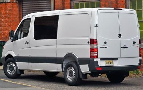 2011 Mercedes-Benz Sprinter 2500 144 WB Crew Van