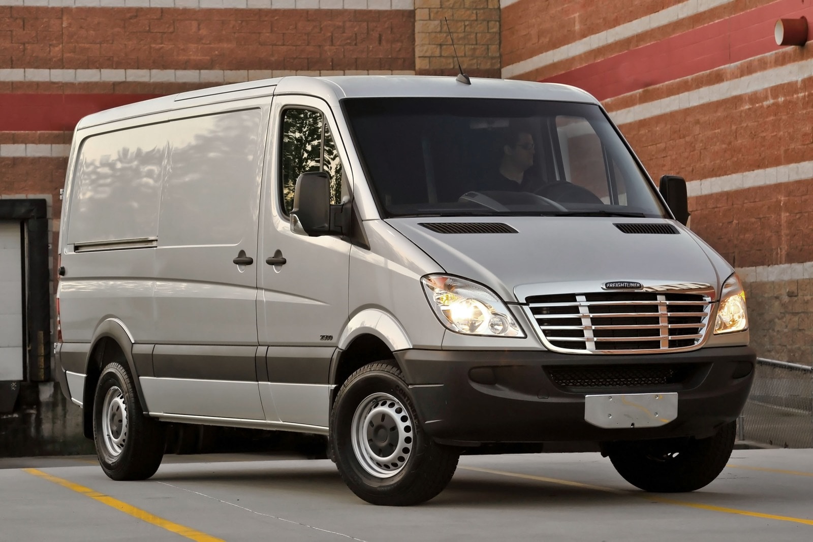 2012 Mercedes-Benz Sprinter Review & Ratings