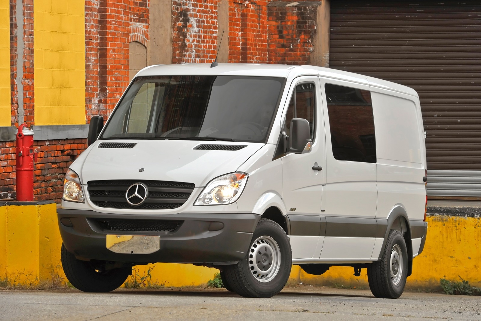 2017 Mercedes-Benz Sprinter Review \u0026 Ratings | Edmunds, image size:1600x1067