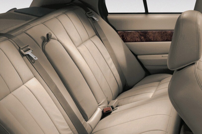 2007 Mercury Grand Marquis Pictures 45 Photos Edmunds