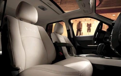 2011 Mercury Mariner Premier Interior
