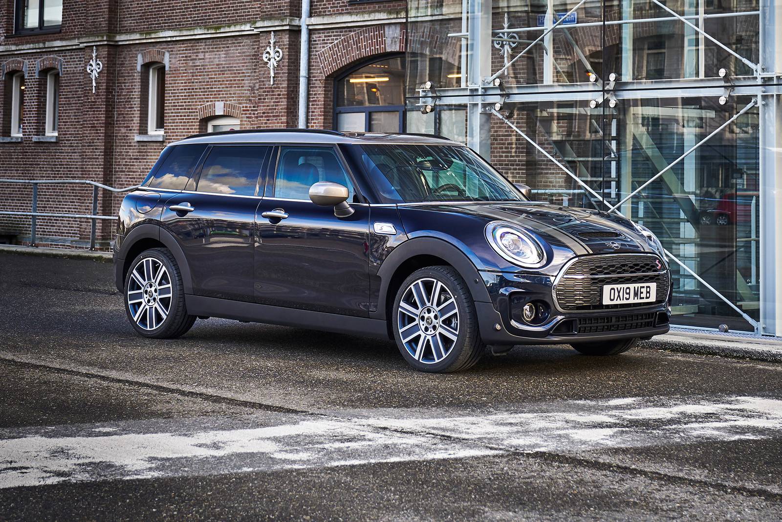 2020 MINI Clubman Review & Ratings | Edmunds