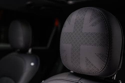 MINI Clubman Cooper S 4dr Hatchback Interior Detail