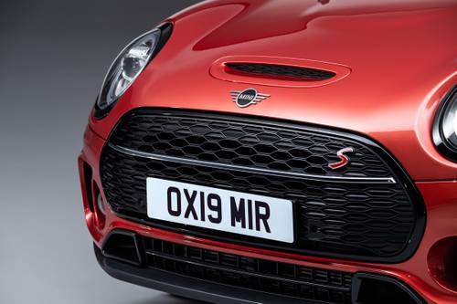 MINI Clubman Cooper S 4dr Hatchback Front Badge