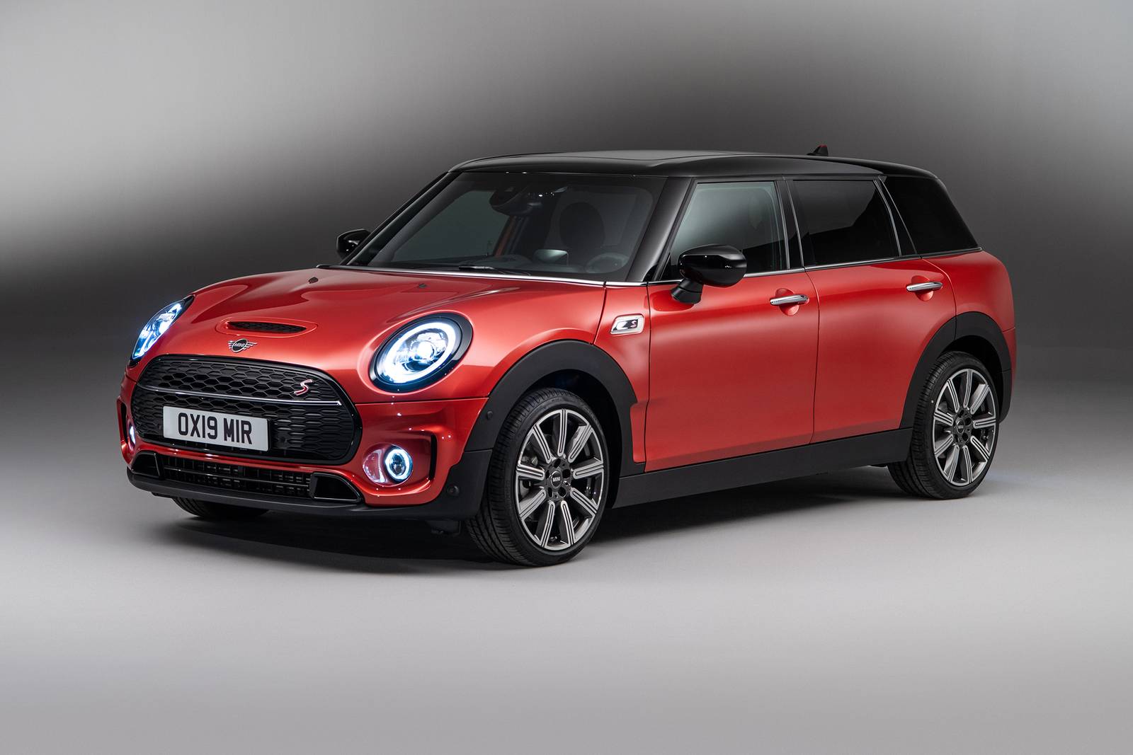 2023 MINI Clubman Review & Ratings | Edmunds