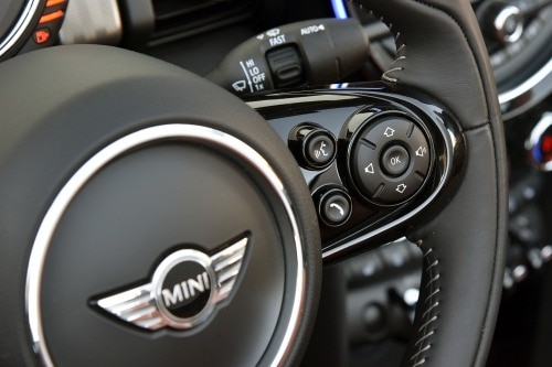 2018 MINI Convertible Cooper S Aux Controls