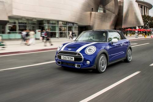MINI Convertible Cooper S Lifestyle Exterior. Options Shown.