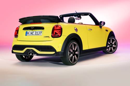Cooper S 2dr Convertible (2.0L 4cyl Turbo 6M)