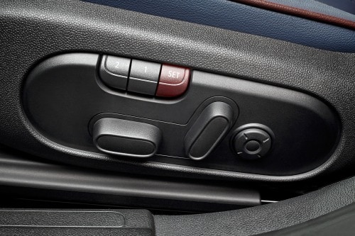 2016 MINI Cooper Clubman S 4dr Hatchback Interior Detail