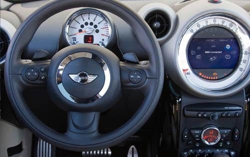 2011 MINI Cooper Countryman S ALL4 Interior Detail