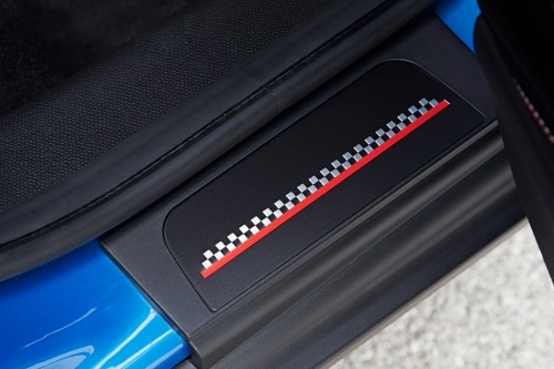 2016 MINI Cooper Countryman Wagon Interior Detail
