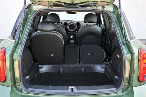2016 MINI Cooper Countryman S ALL4 Wagon Cargo Area
