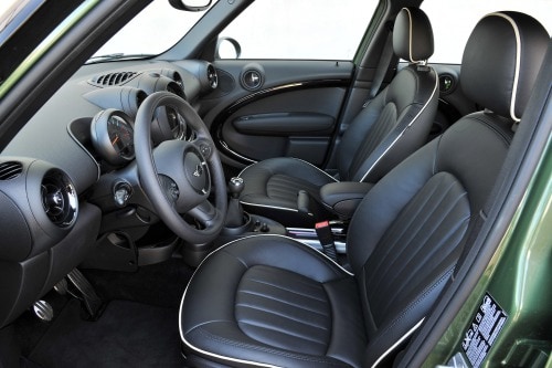 2016 MINI Cooper Countryman S ALL4 Wagon Interior