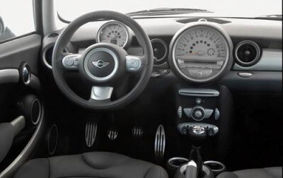 Used 2010 Mini Cooper Pictures 429 Photos Edmunds 2010 Mini Cooper S Dashboard